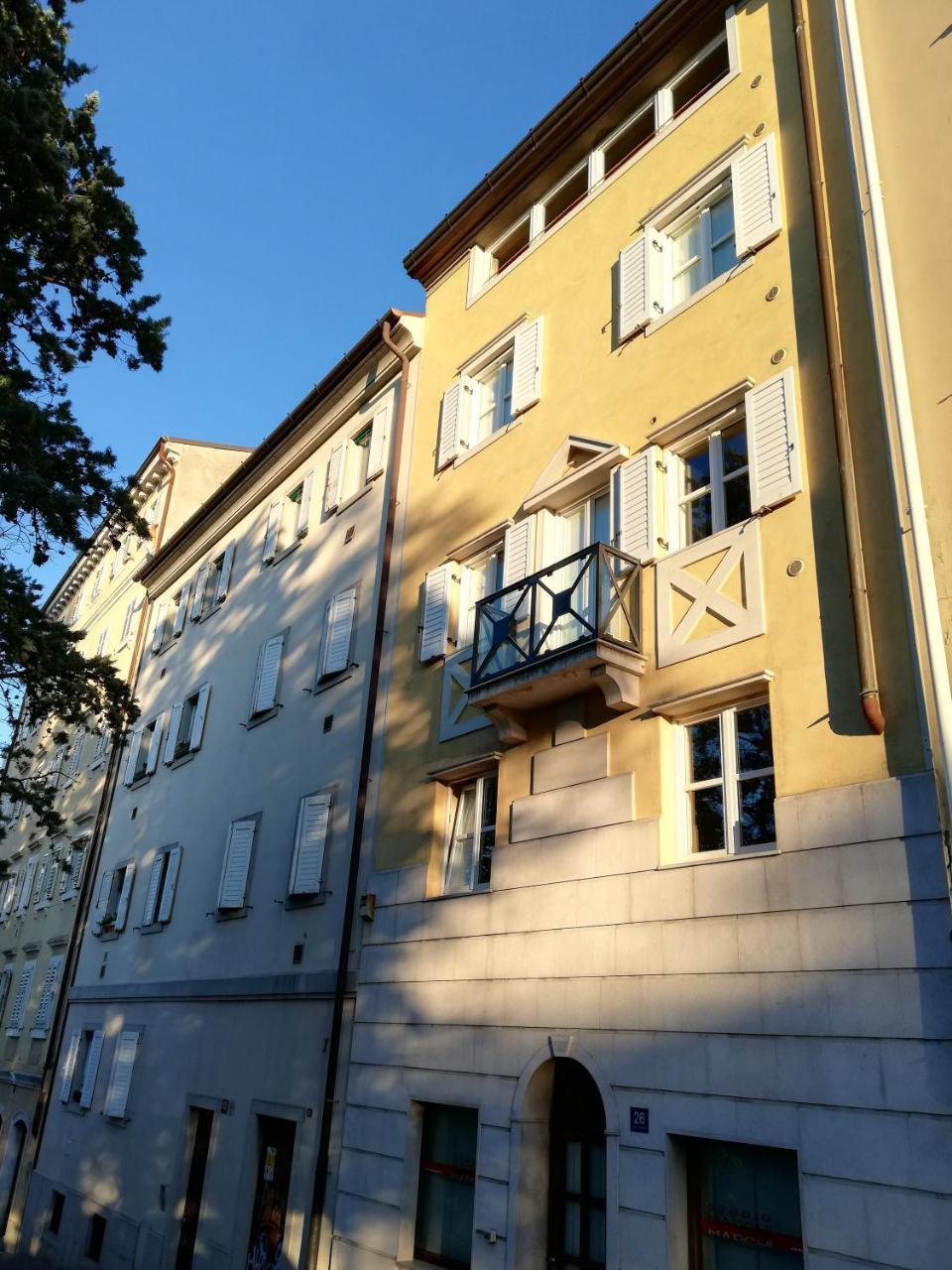 Residence Teatro Romano Trieste Exterior photo